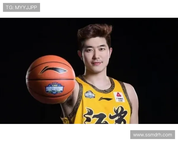 吴冠希：从青年篮球新星到CBA赛场的闪耀之光